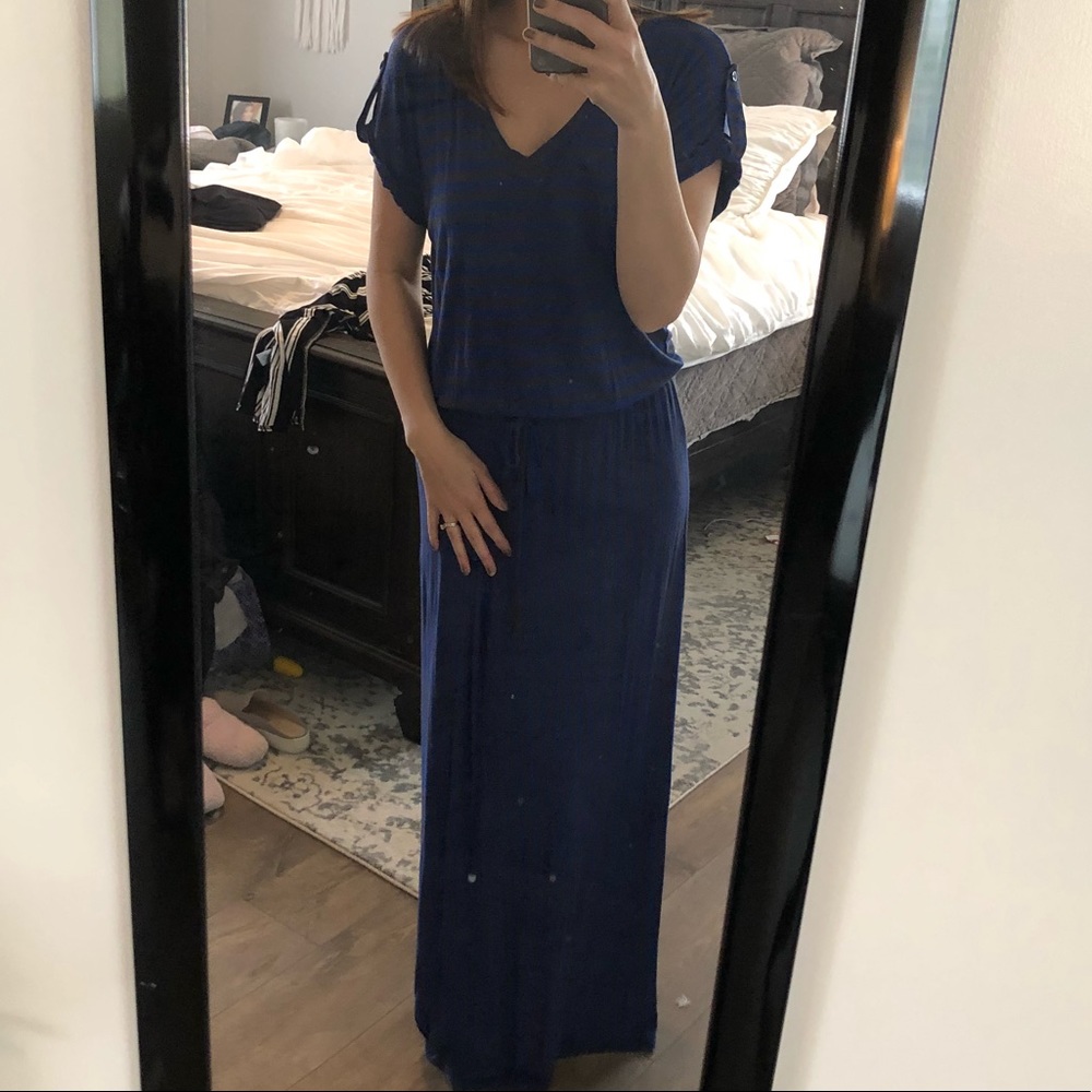 Caslon Maxi Dress